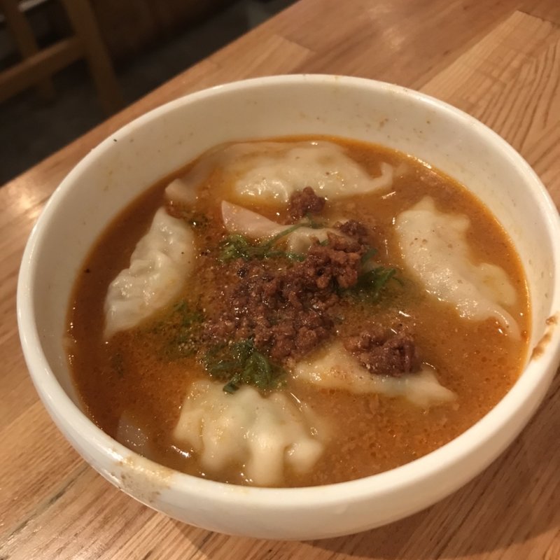 胡麻坦々水餃子(ぎょうざいってん神田本店)