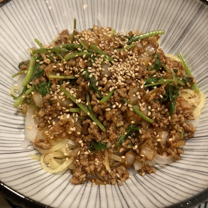 汁なし坦々麺(中華さとう)