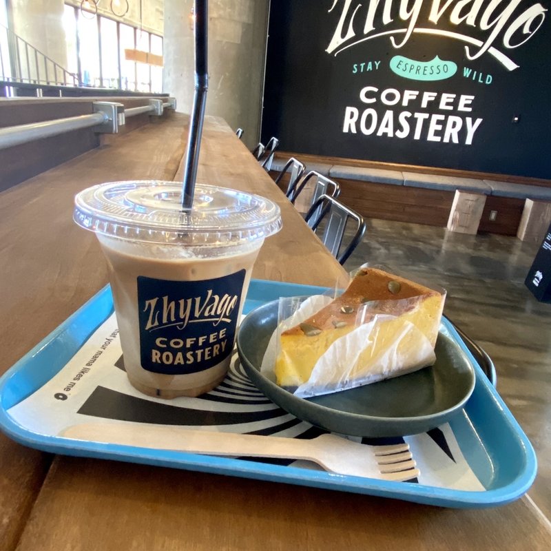 パンプキンチーズケーキ(ジバゴコーヒーローステリー)