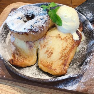 りんごのフレンチトースト(上高地あずさ珈琲　伊川谷店)
