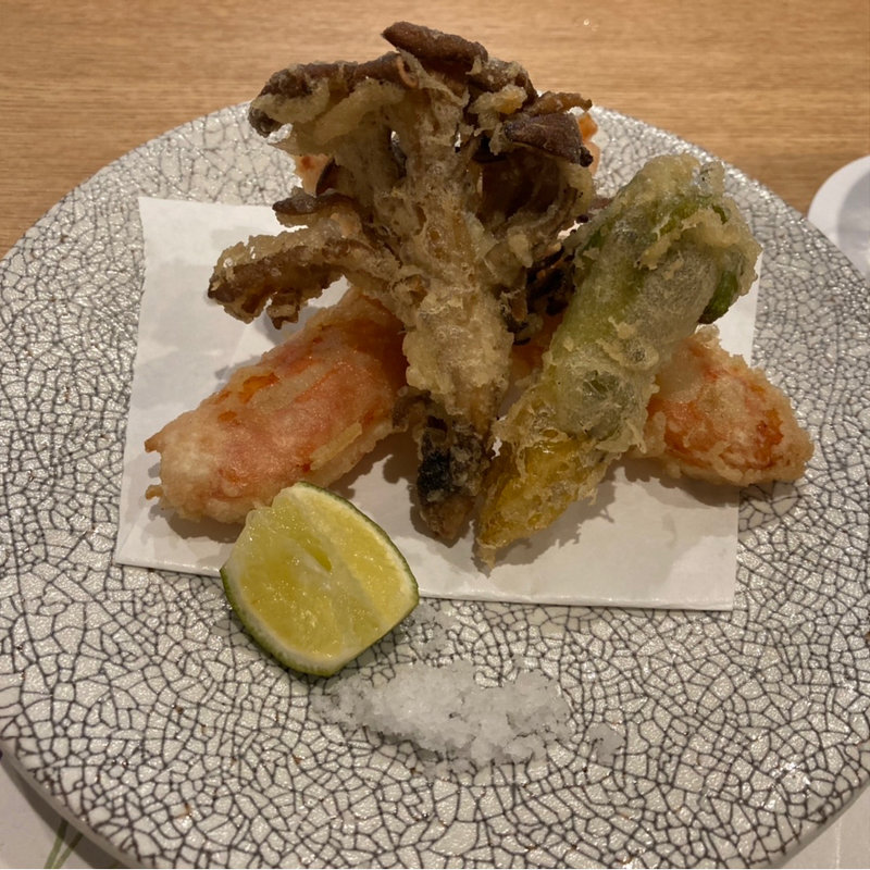 天ぷらの盛り合わせ(日本料理　秀たか)