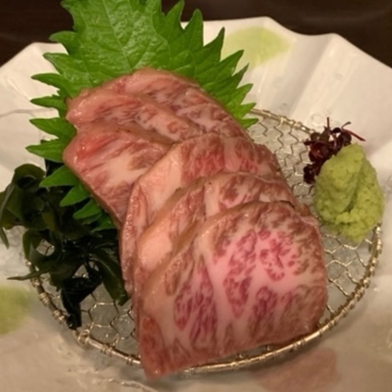 仙台牛炙り刺し(銀兵衛 （ぎんべえ）)