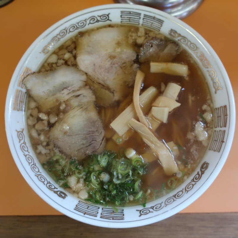 中華そば(十八番 三吉店 )