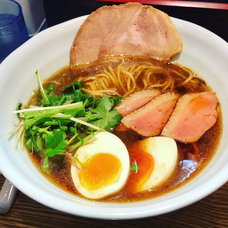 黒　にほんいち醤油そば(潮 （うしお）)