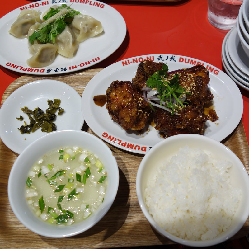 台北唐揚げ定食(餃子屋 弐ノ弐 ソラリアプラザ店)