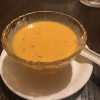 楊枝甘露(中国飯店 紫玉蘭)