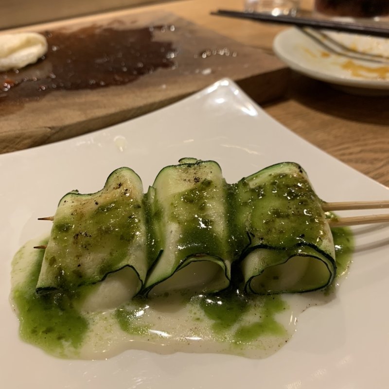 モッツァレラズッキーニ巻き(野方　たん純)