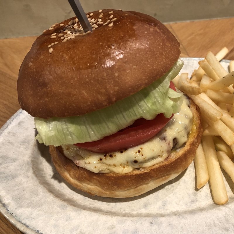 モッツアレラチーズバーガー(No.18 （ナンバージュウハチ）)