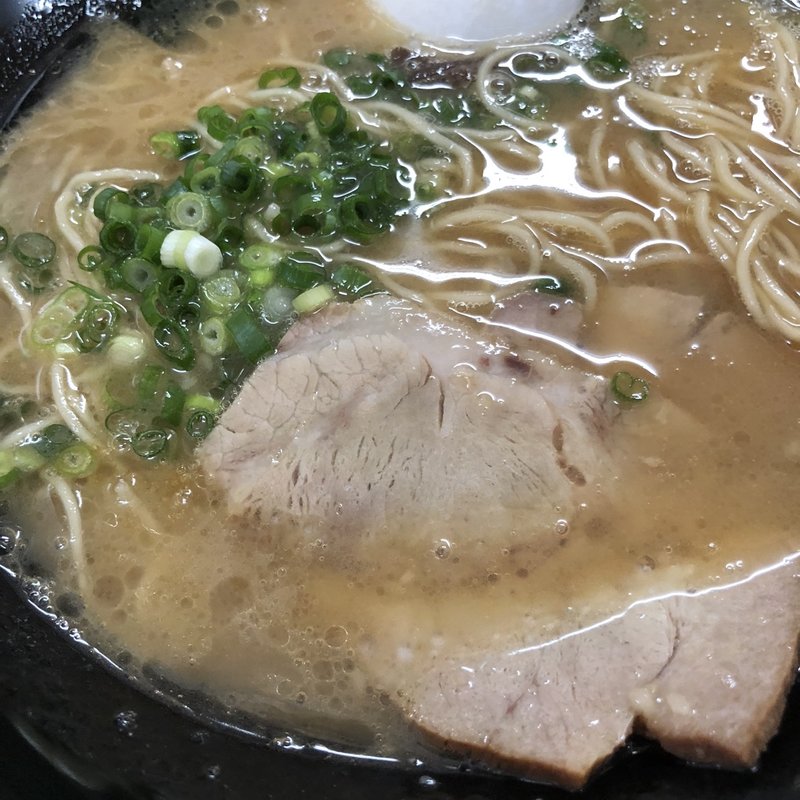 博多とんこつラーメン(生姜系ラーメン はじめ)