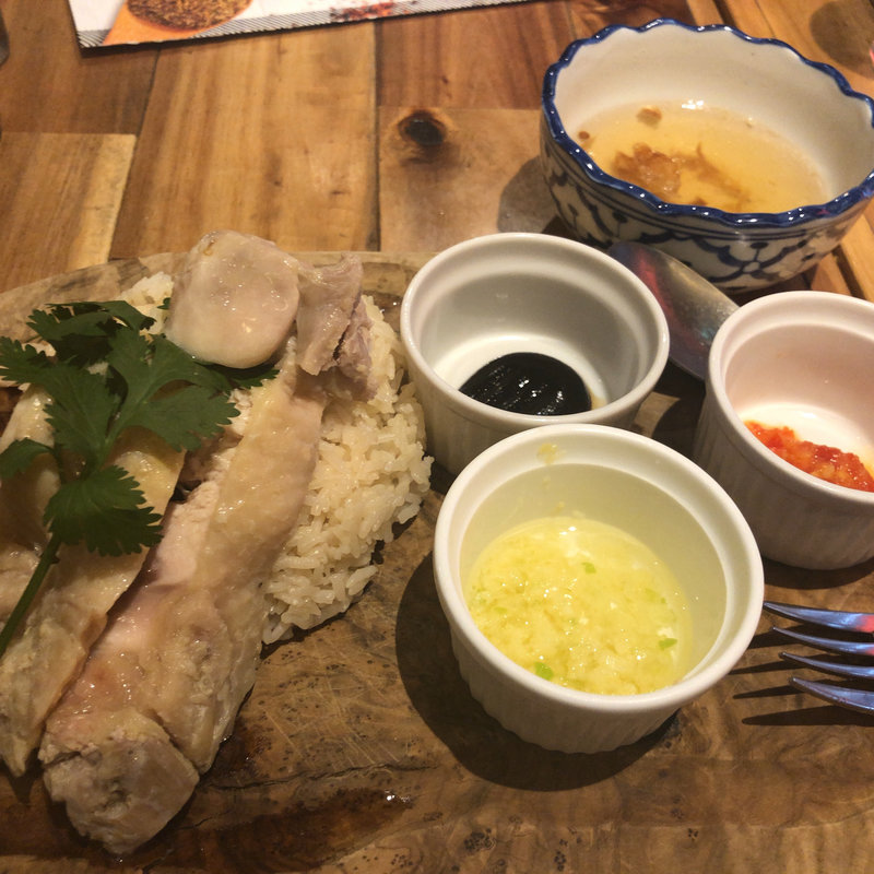 海南チキンライス(オリエンタルスプーン)