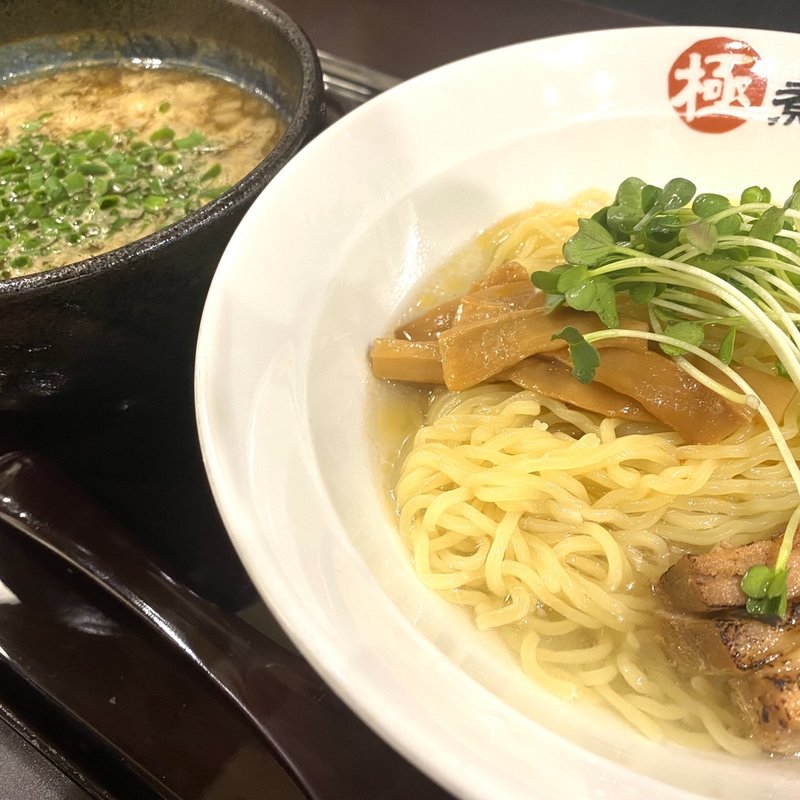 あごだし昆布水つけ麺(煮干しラーメン山岡家 狸小路4丁目店)