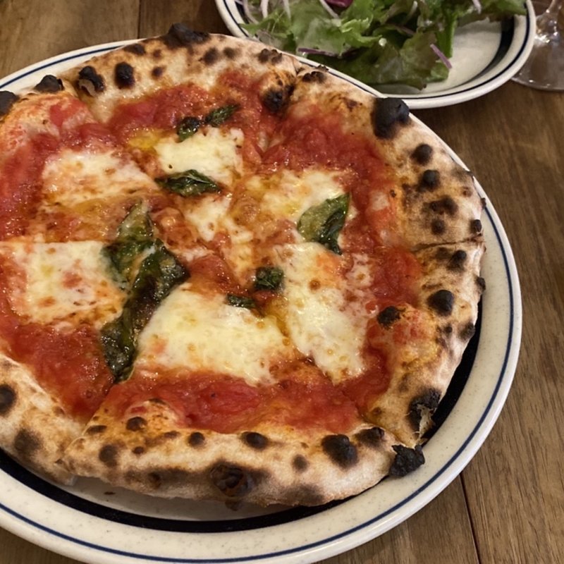 マルゲリータ(オステリア　チリエージョ)