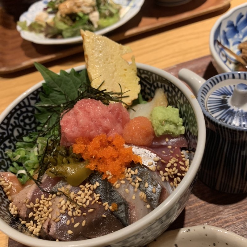海鮮丼(うみの食堂)