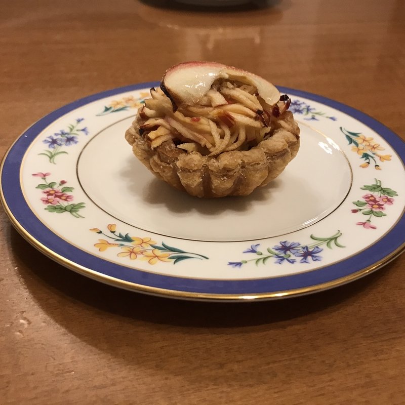 りんごくるみパイ(ケーキショップそら)