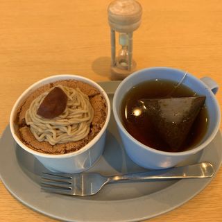 モンブランシフォン(iloilo～cake・cafe・lesson～﻿)