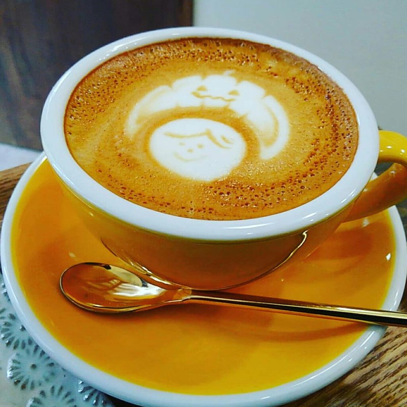 ホットカフェラテ(あひる珈琲)