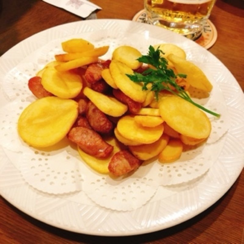 カットソーセージ&ポテト(ニューミュンヘン 北大使館 )