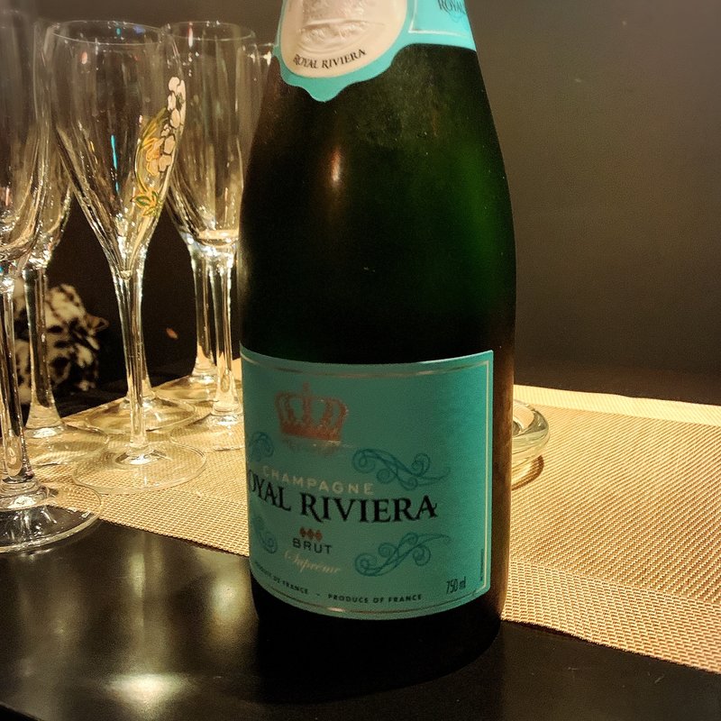 ロイヤル リビエラ(GROOCHY)