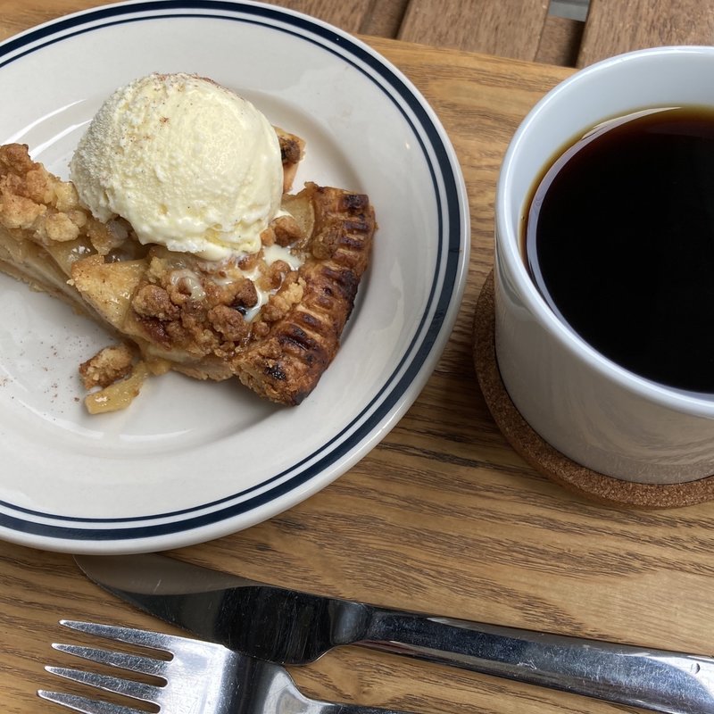 ブラムリーアップルパイ(ボニーズベイクショップ)