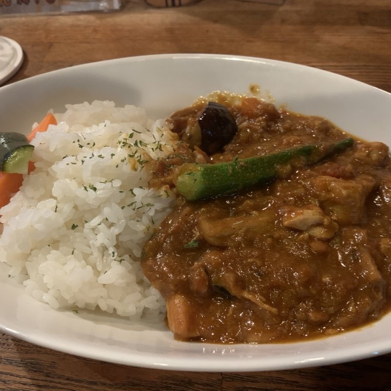 カレーライス 週末限定(RONIN)