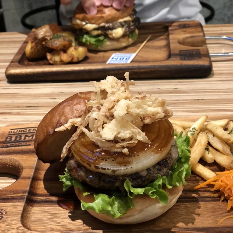 オニオンバーガー(B.B.M)