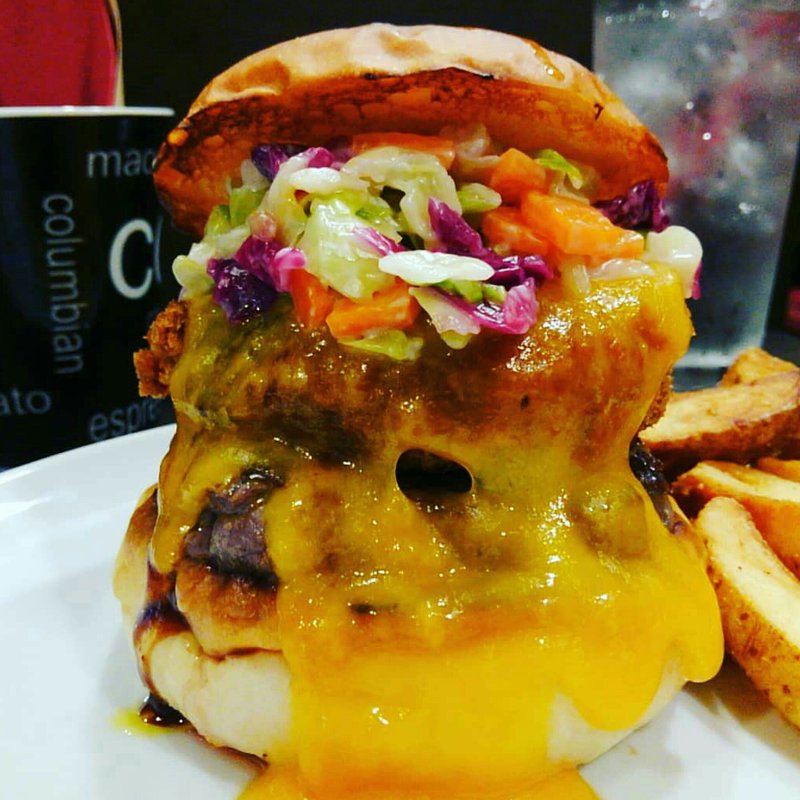 カボチャのコロッケチーズバーガー(Kokopelli)