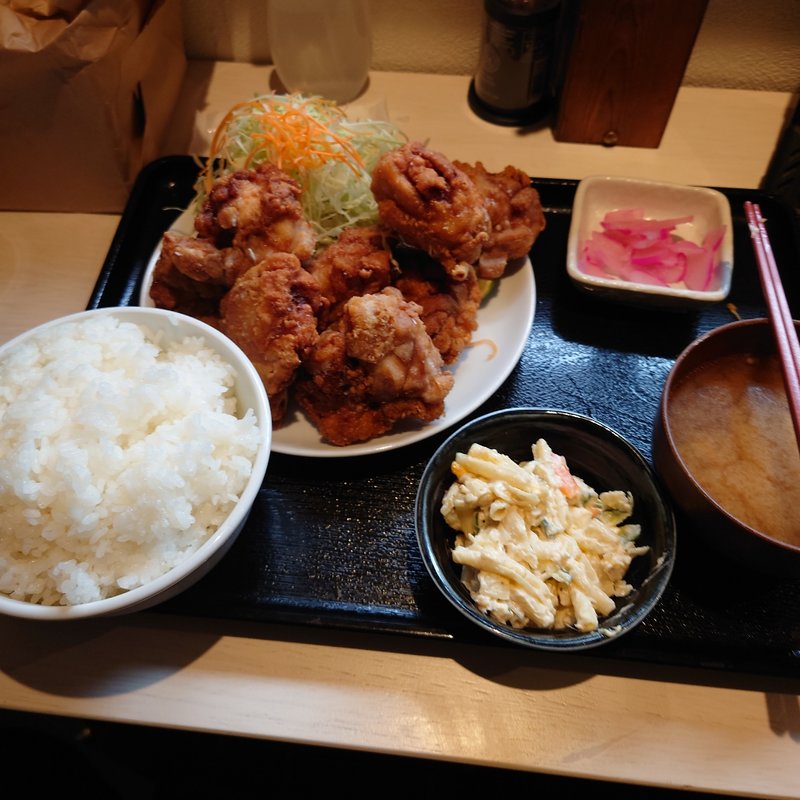 唐揚げ定食＋オカズ唐揚げ(なかうらわ食堂)