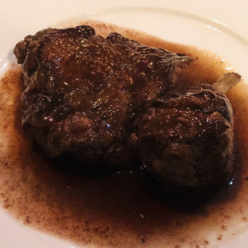 若鶏の赤ワイン煮込(ウィルビウス)