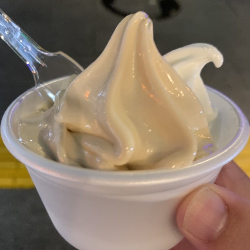 エーデルクリーム、キャラメル(ダンケシェーン )