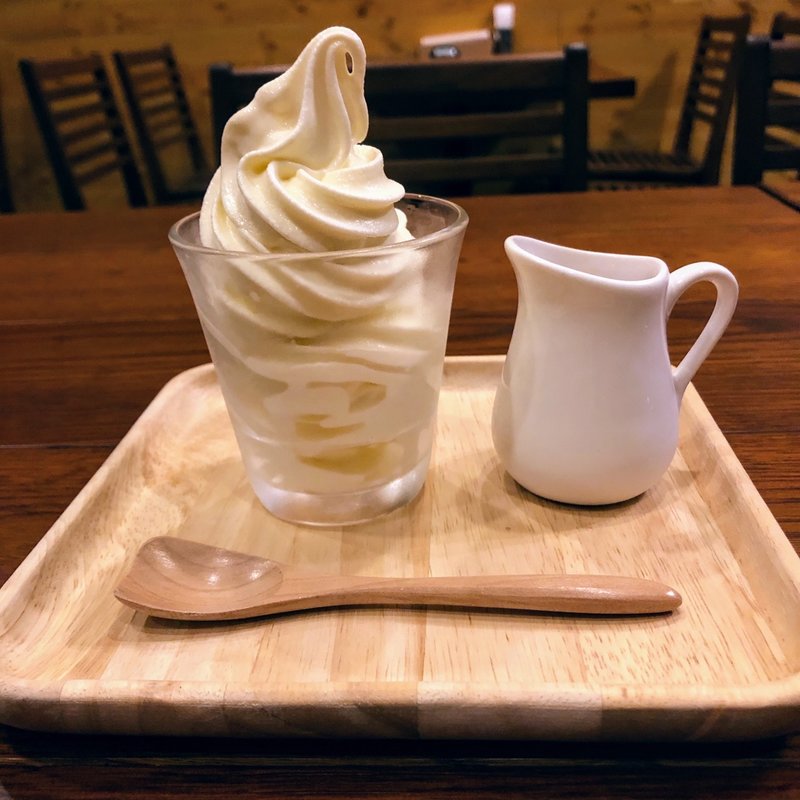 美瑛ファーム直送のソフトクリーム(North Table ノーステーブル)