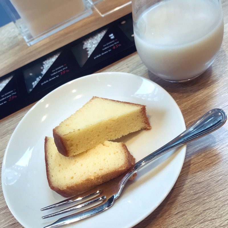 獺祭　酒ケーキ(獺祭ストア 銀座)