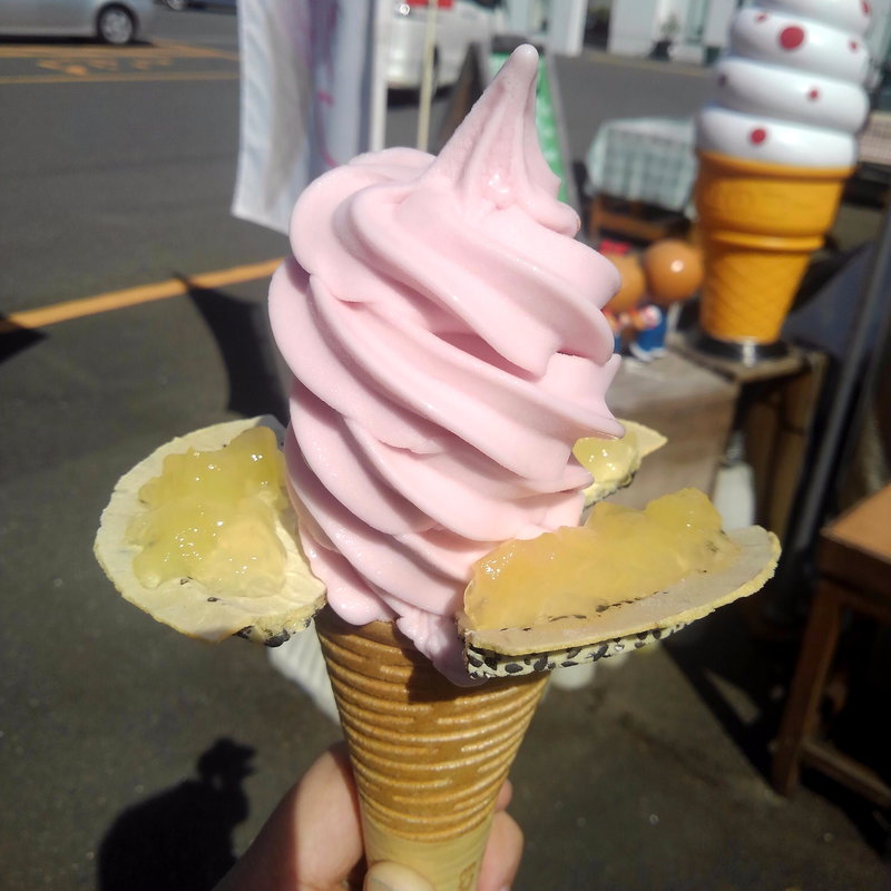 ラビアンロールソフト(司バラ焼き大衆食堂 )