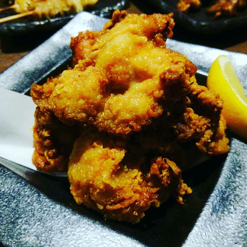 備中高原鶏のもも唐揚げ(さつま極鶏専門店 だいまおう)