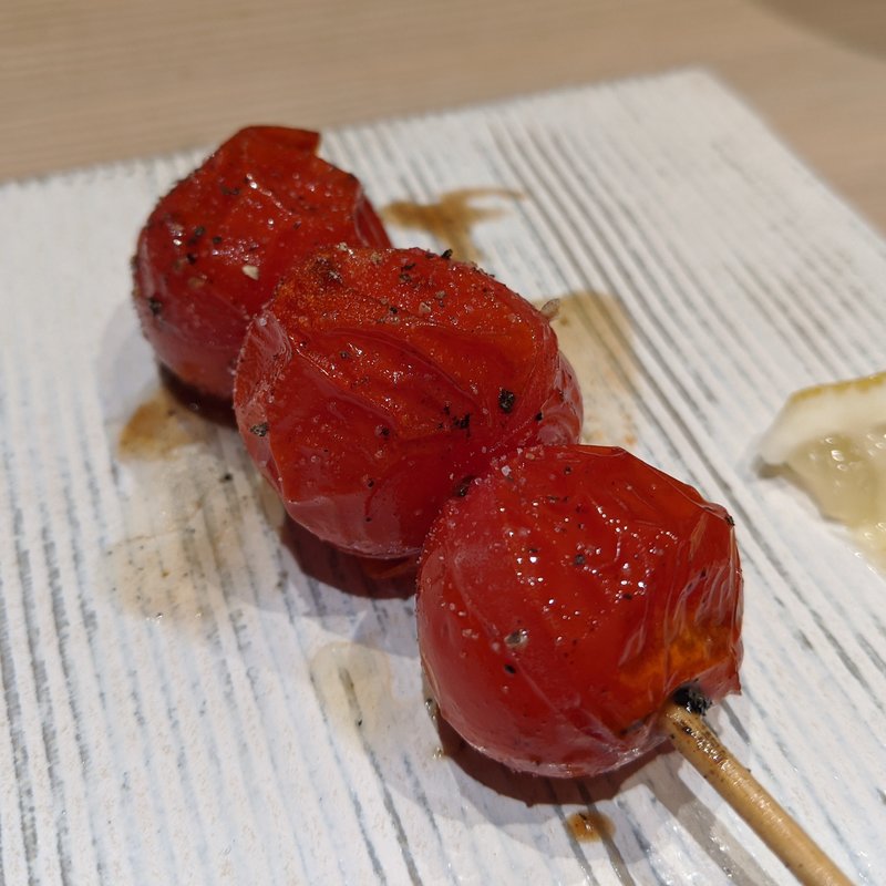 トマト(鳥かど)