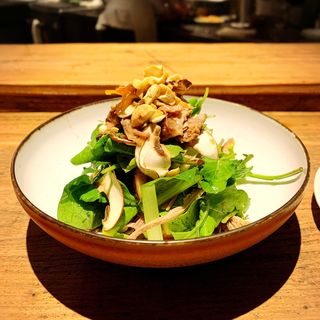 梅山豚と無花果、マッシュルームのサラダ(創和堂-sowado-)