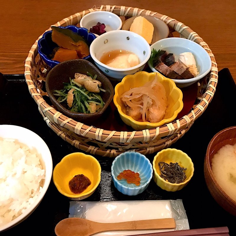 籠盛りおばんざい御膳(石塀小路 豆ちゃ 渋谷)