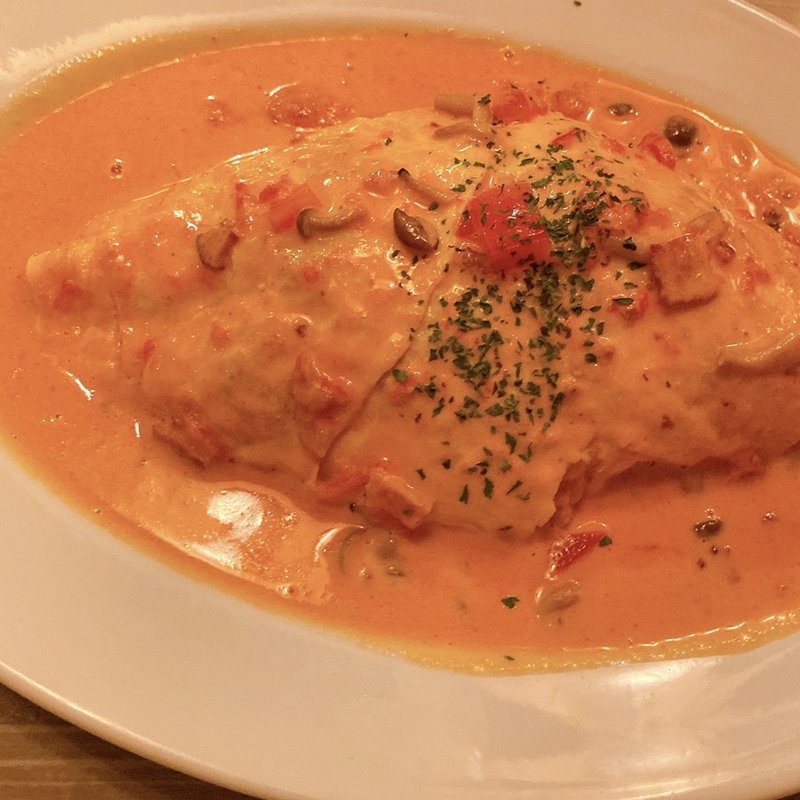 エミリアソースのオムライス(ライスカフェ)