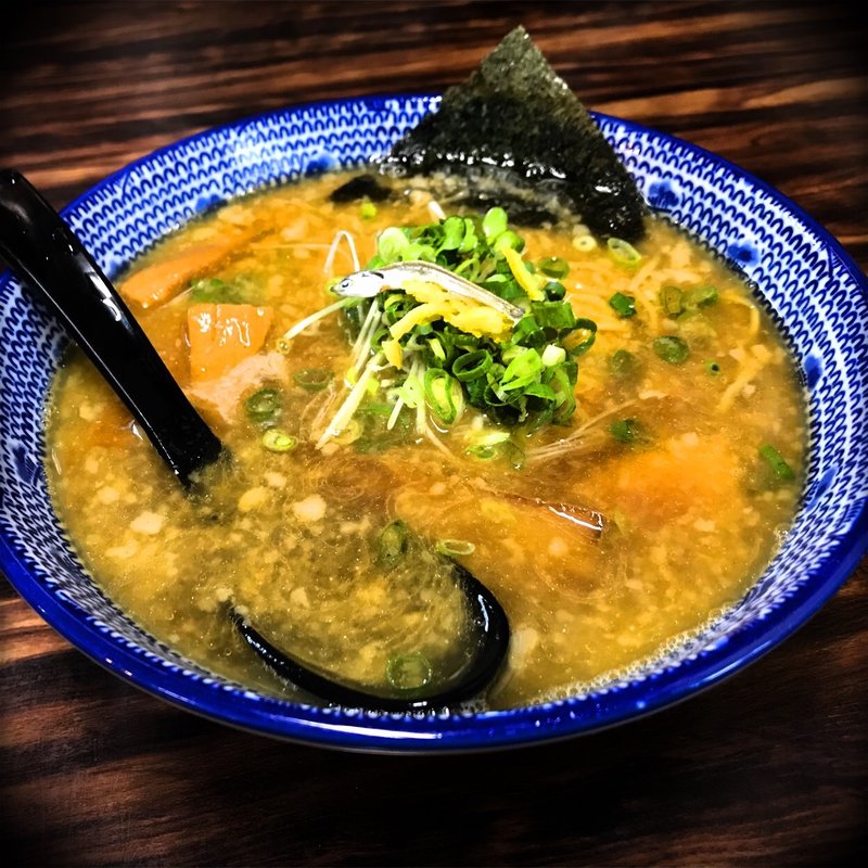 煮干醤油らーめん（こってり）(麺処 威吹)