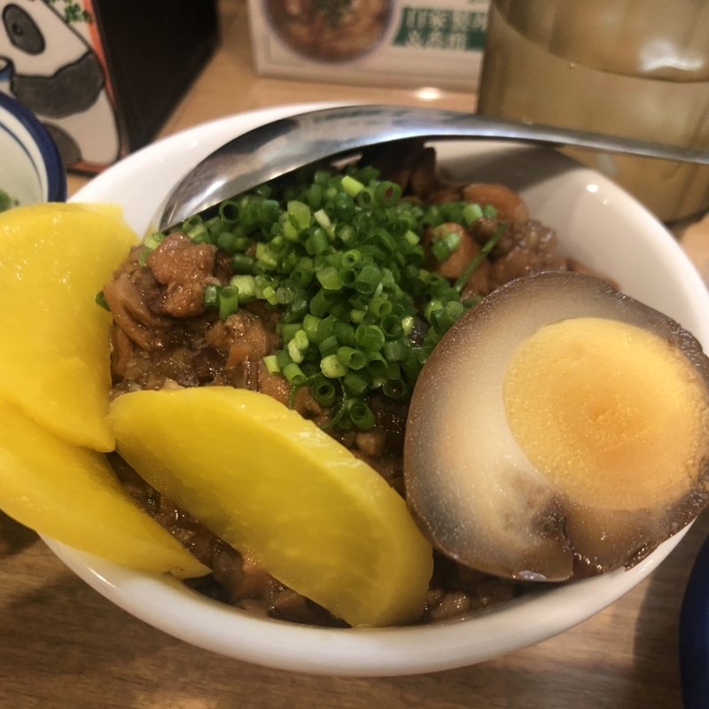 ルーローハン(西北拉麺)
