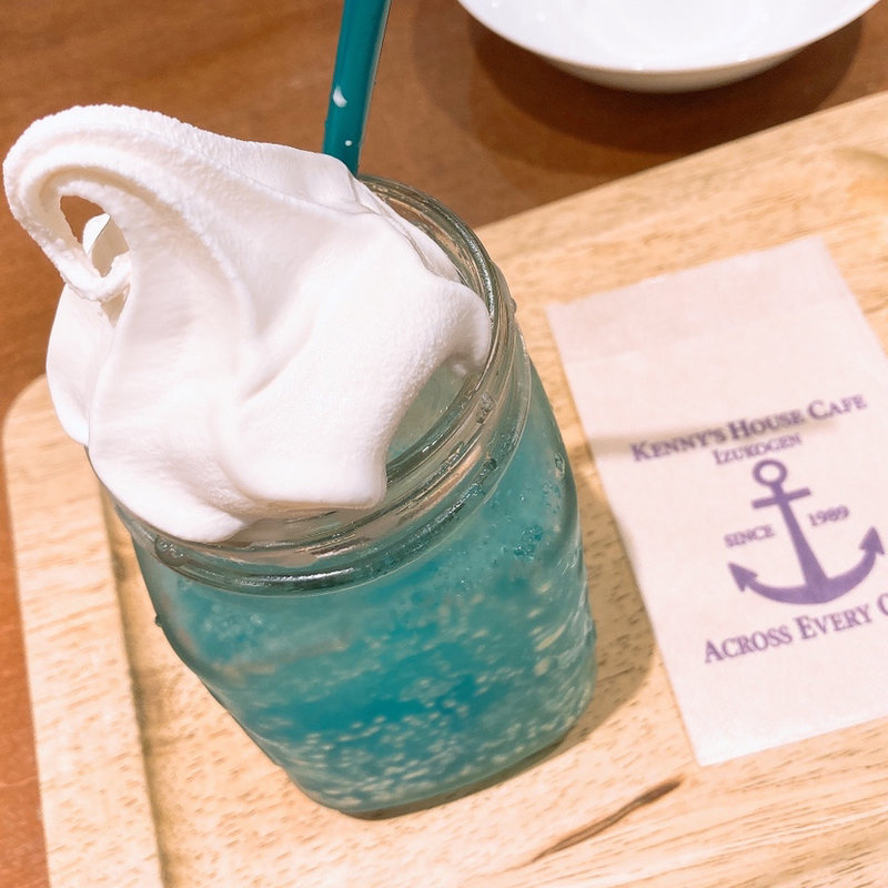 クリームソーダ ブルーキュラソー(伊豆高原ケニーズハウスカフェ サンシャイン池袋店)