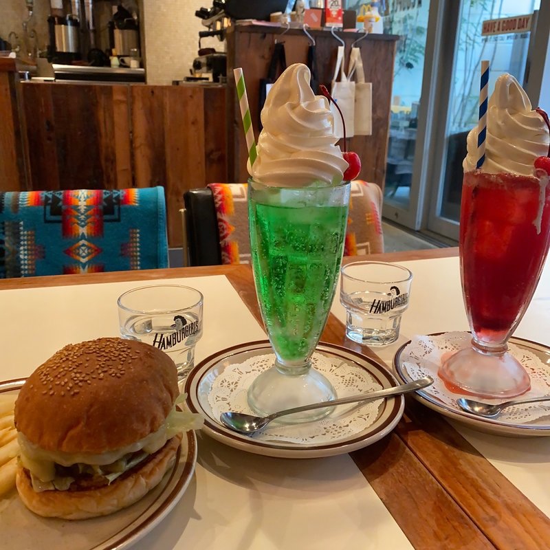 モッツァレラバーガー(cafe Hohokam （カフェ ホホカム）)