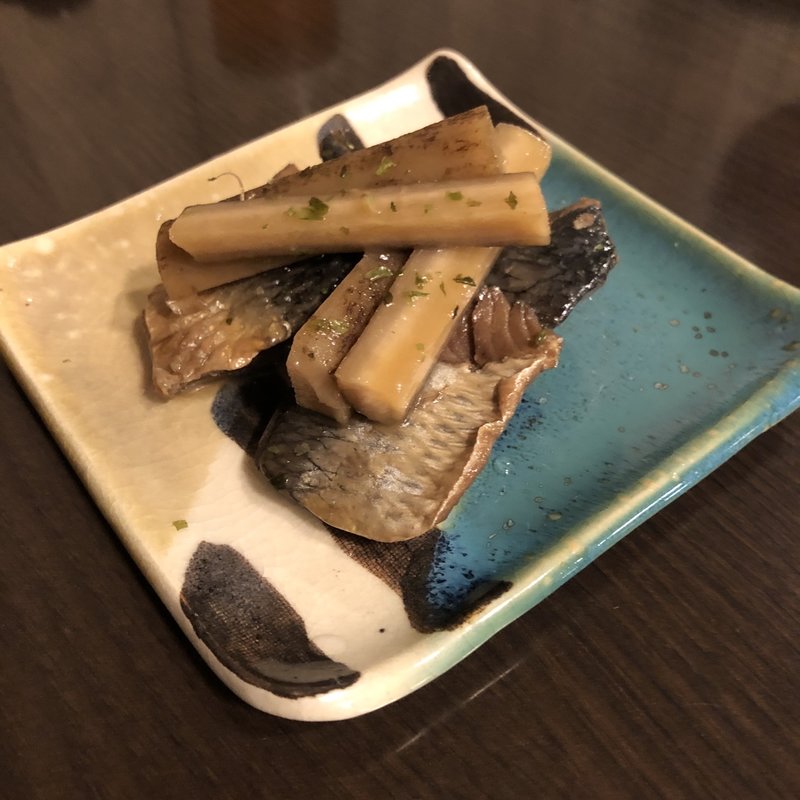 いわしとゴボウの山椒煮(きわだち)