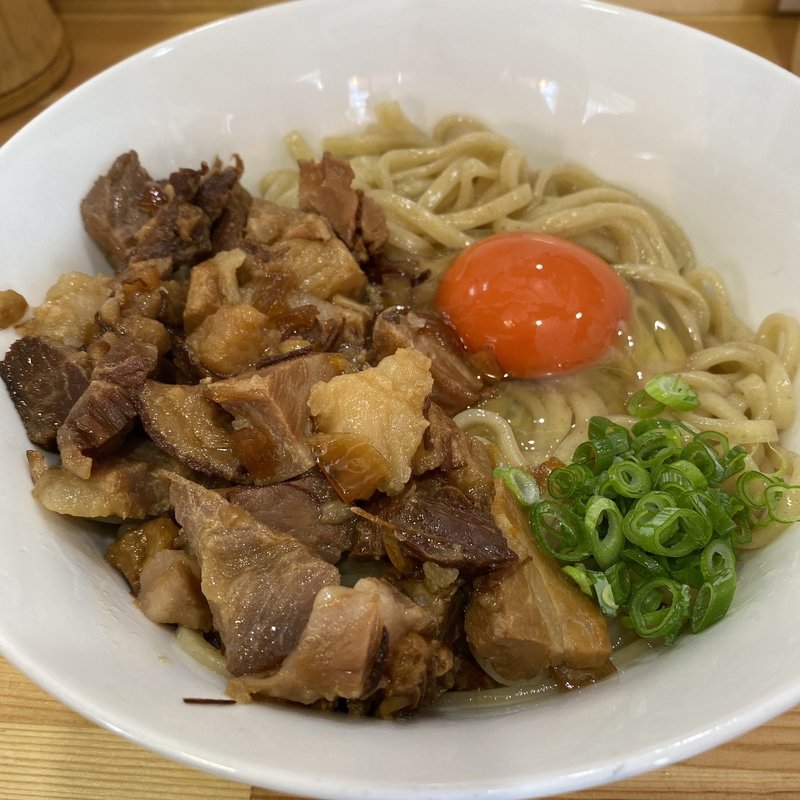 肉釜玉(桐麺 )