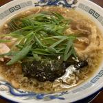 蔵出し醤油麺(もんど )