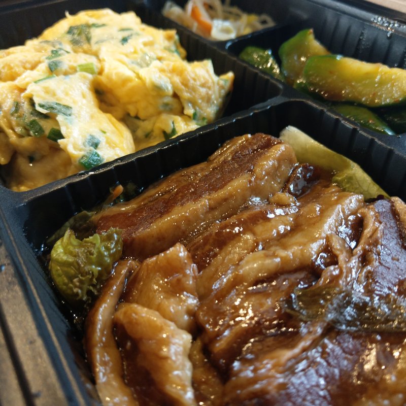 豚角煮✖ニラ玉子(Come on Baby)