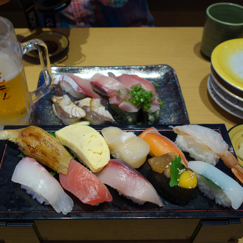 特選握り(回転寿司 すしえもん ブランチ博多パピヨンガーデン店)