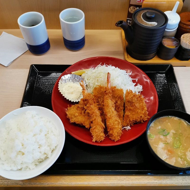 海老・ロースカツ定食(かつや 札幌手稲前田店)