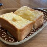 厚切りバタートースト(喫茶 みくり)