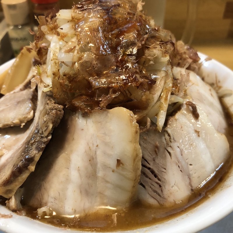 みそラーメン小、チャーシュー、メンマ、野菜増し、カツオバカ増し(笑福○わ)