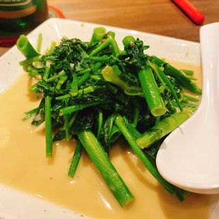 腐乳炒空芯菜(プラスミドx台湾食)